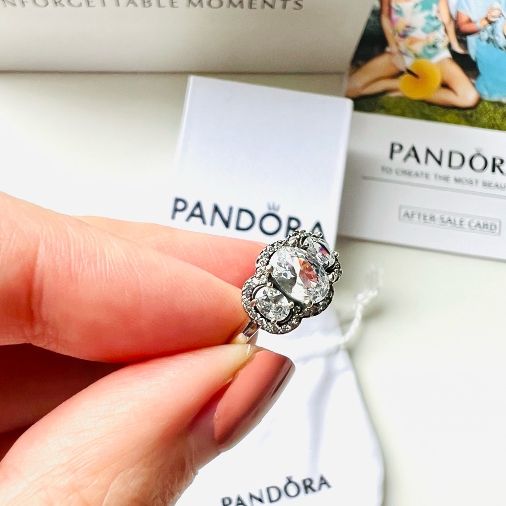 NWT Pandora Three Stone Vintage Ring - Picture 9 of 13